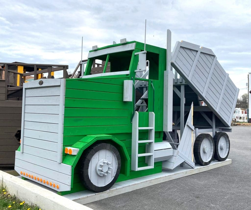 Green Machine Dump Truck 1700